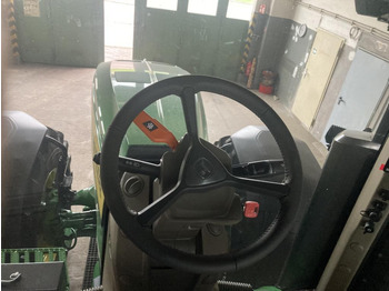 Máy cày mới John Deere TRAKTOR 8R370: hình 3 Máy cày mới John Deere TRAKTOR 8R370: hình 3