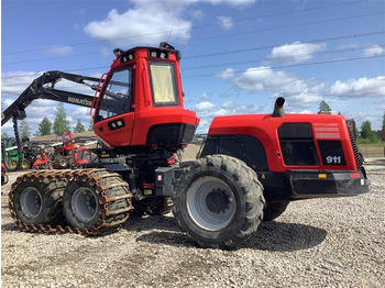 Máy thu hoạch rừng KOMATSU