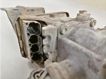 Van phanh cho Xe tải Scania EBS brake valve 1879275: hình 2 Van phanh cho Xe tải Scania EBS brake valve 1879275: hình 2