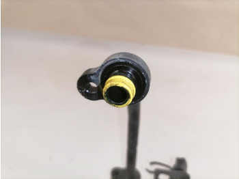 Cấp nhiệt/ Thông gió cho Xe tải Volvo A/C pipe 84180959: hình 3 Cấp nhiệt/ Thông gió cho Xe tải Volvo A/C pipe 84180959: hình 3