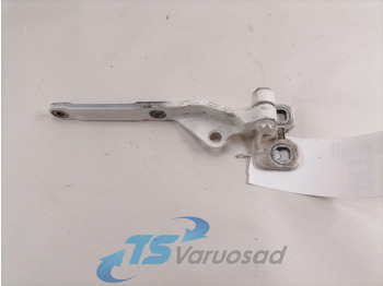 Lưới tản nhiệt VOLVO