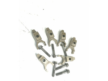 Bơm nhiên liệu VOLVO