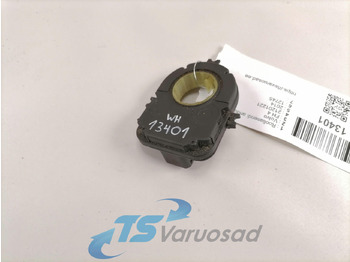 Lái VOLVO