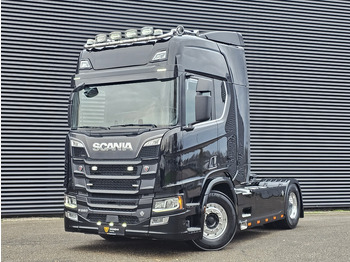 Xe đầu kéo SCANIA R 580