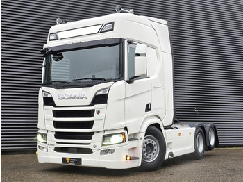 Xe đầu kéo SCANIA R 580