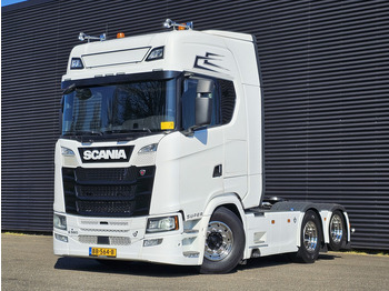 Xe đầu kéo SCANIA S 580
