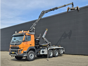 Xe tải nâng móc VOLVO FMX 460