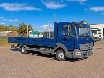 Xe tải nhỏ phẳng MERCEDES-BENZ