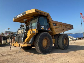 Xe ben cứng/ Xe chở đá CATERPILLAR 777F