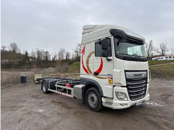Xe chở container/ Xe tải hoán đổi thân DAF XF450: hình 4