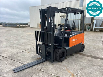 Xe nâng điện DOOSAN