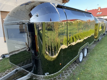 Rơ moóc bán hàng