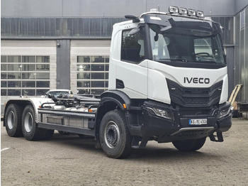 Xe ben IVECO X-WAY