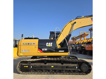 Máy xúc CATERPILLAR 323DL
