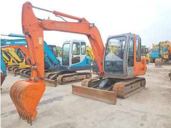 Máy xúc mini HITACHI ZX60