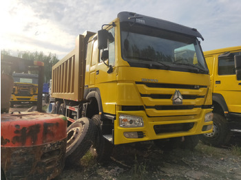 Xe ben SINOTRUK HOWO
