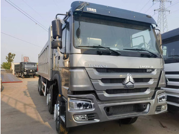 Xe ben SINOTRUK HOWO