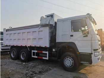 Xe ben SINOTRUK HOWO