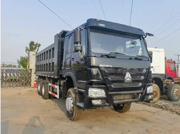 Xe ben SINOTRUK HOWO