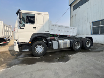 Xe đầu kéo SINOTRUK HOWO