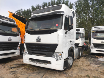 Xe đầu kéo SINOTRUK HOWO