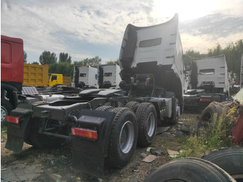 Xe đầu kéo Sinotruk HOWO A7 6*4 Tractor: hình 2