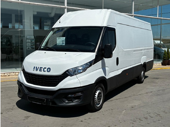 Xe van chở hàng IVECO Daily 35s14