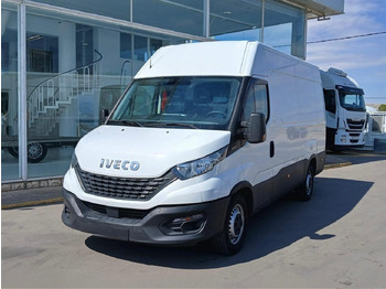 Xe van chở hàng IVECO Daily 35s16