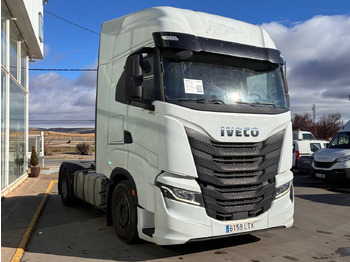 Xe đầu kéo Cabeza Tractora IVECO 510 AUTOMATICO INTARDER: hình 3 Xe đầu kéo Cabeza Tractora IVECO 510 AUTOMATICO INTARDER: hình 3