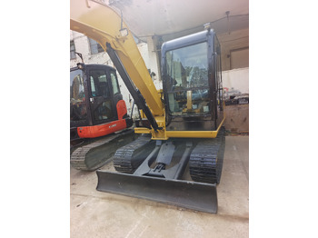 Máy xúc mini CAT 305.5E: hình 4 Máy xúc mini CAT 305.5E: hình 4