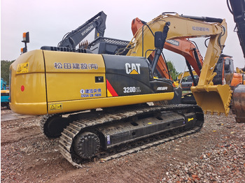 Máy xúc bánh xích CATERPILLAR 320D2