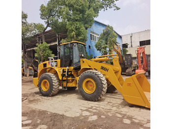 Máy xúc lật bánh lốp CATERPILLAR 966H