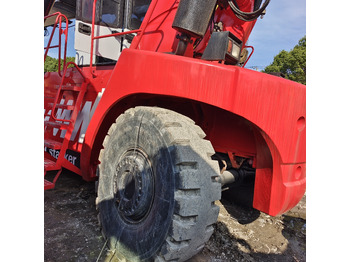 Xe tiếp cận xếp chồng FANTUZZI CS45KMHD 45 TON: hình 3 Xe tiếp cận xếp chồng FANTUZZI CS45KMHD 45 TON: hình 3