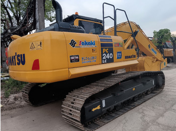 Máy xúc bánh xích KOMATSU PC240