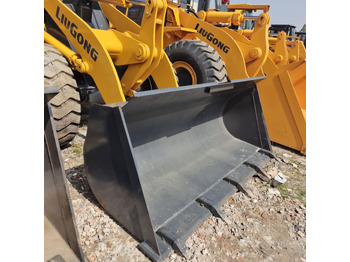 Máy xúc lật bánh lốp LIUGONG 836: hình 2 Máy xúc lật bánh lốp LIUGONG 836: hình 2