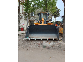 Máy xúc lật bánh lốp LIUGONG