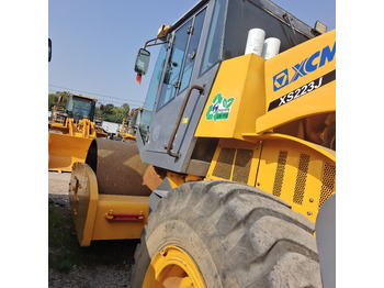 Máy lăn đường XCMG XS223J: hình 2
