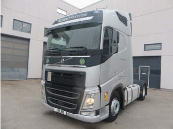 Xe đầu kéo VOLVO FH 460