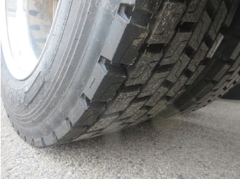 Xe đầu kéo Renault T520 HSC 4x2Tractor mega Retarder: hình 5 Xe đầu kéo Renault T520 HSC 4x2Tractor mega Retarder: hình 5