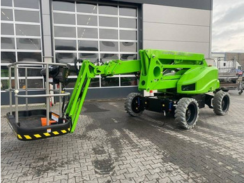Xe nâng người nhiều khớp nối NIFTYLIFT