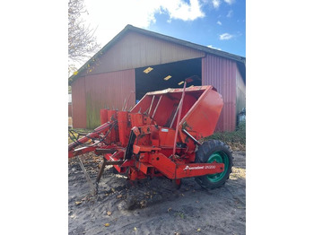 Máy trồng khoai tây