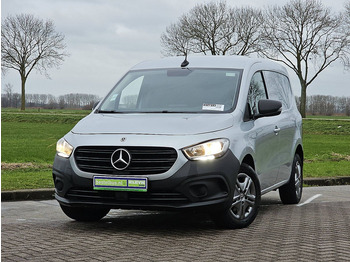 Xe tải nhỏ thùng kín MERCEDES-BENZ Citan