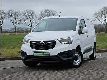Xe van nhỏ gọn OPEL