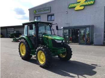 Máy cày mới John Deere 5075 E: hình 1