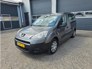 Xe hơi PEUGEOT