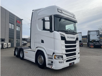 Xe đầu kéo SCANIA S 660