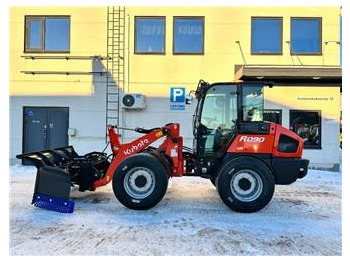 Máy xúc lật bánh lốp KUBOTA R090