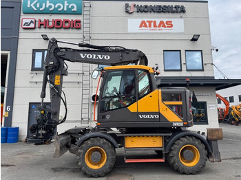 Máy xúc bánh lốp VOLVO EWR150E