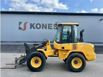 Máy xúc lật bánh lốp VOLVO L30G