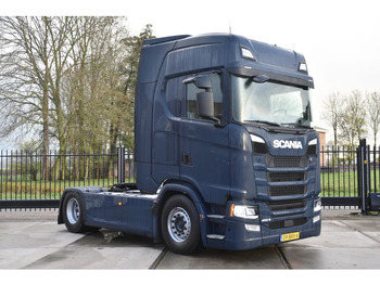 Xe đầu kéo SCANIA S 450